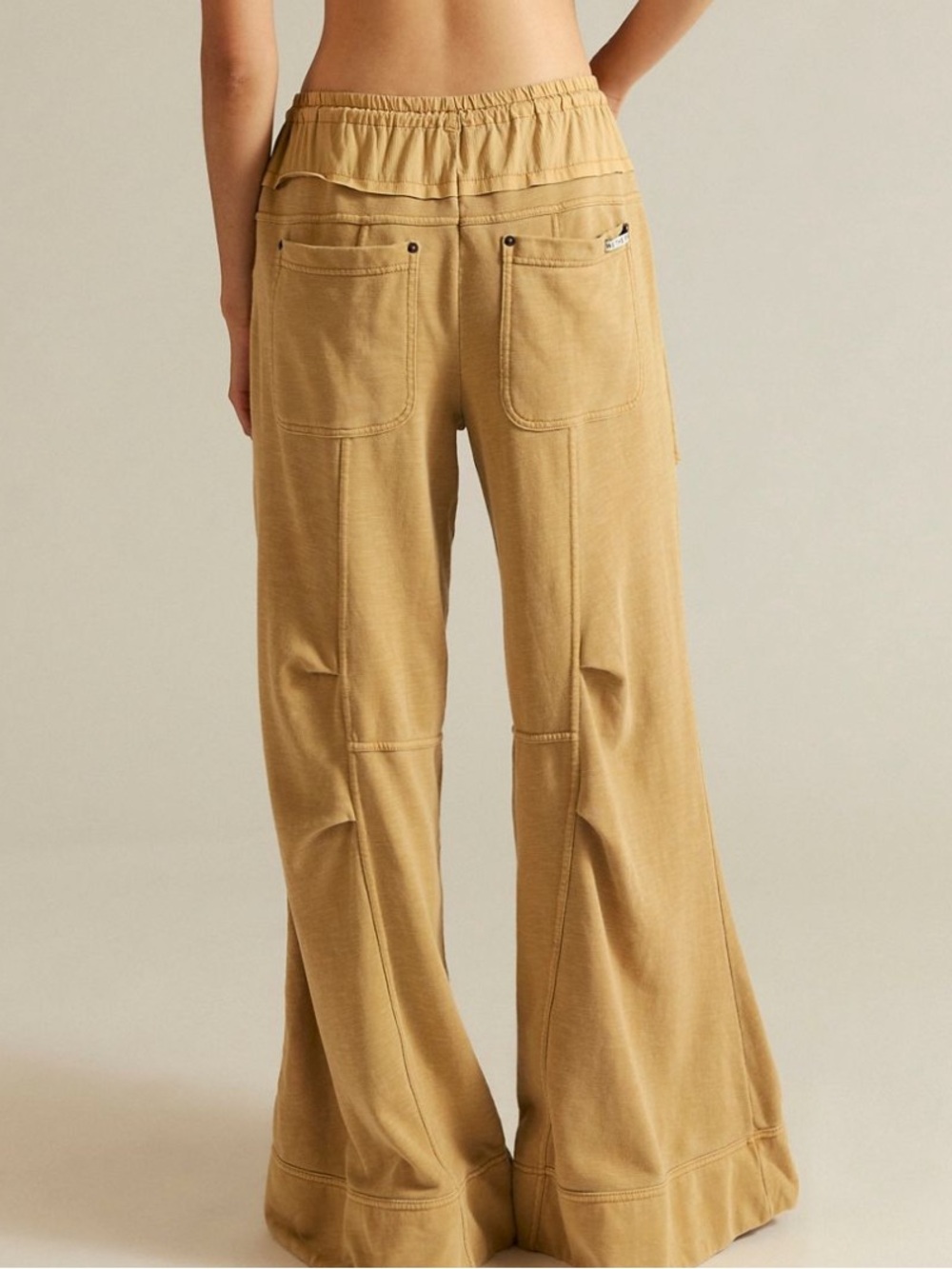 We The Free Sky Riser Knit Wide-Leg
Pull-On Pants - Picture 2 of 6